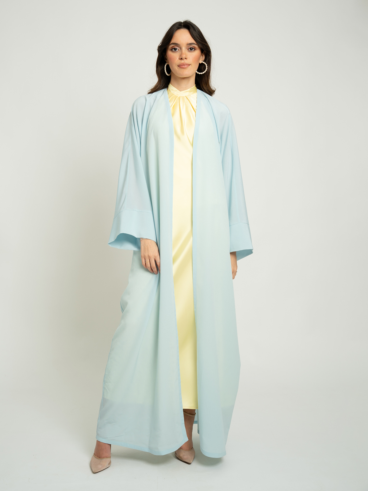246010fw251saplbl-baby-blue-wide-fit-abaya-without-tarha-wide-fit-long-open-abaya-in-yoryu-fabric-without-tarha-1-base_1.jpg عباية بدون طرحة واسعة ازرق فاتح - الصورة 1