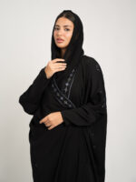 عباية نص بشت النجوم اللامعة أسود