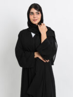 ⁦عباية نص كلوش مقفلة أسود⁩ - الصورة ⁦4⁩
